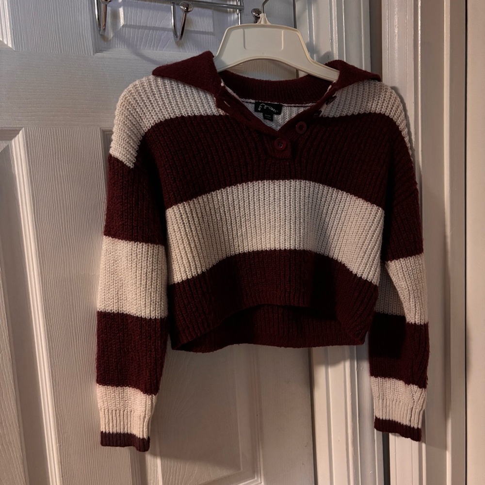 Art Class Burgundy and White Striped Turtleneck Sweater